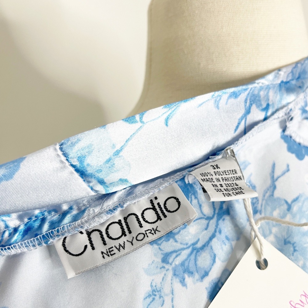 Chandio New York Womens 3X Blue Floral Satin Robe and Nightgown 2 Piece Set - Picture 5 of 5